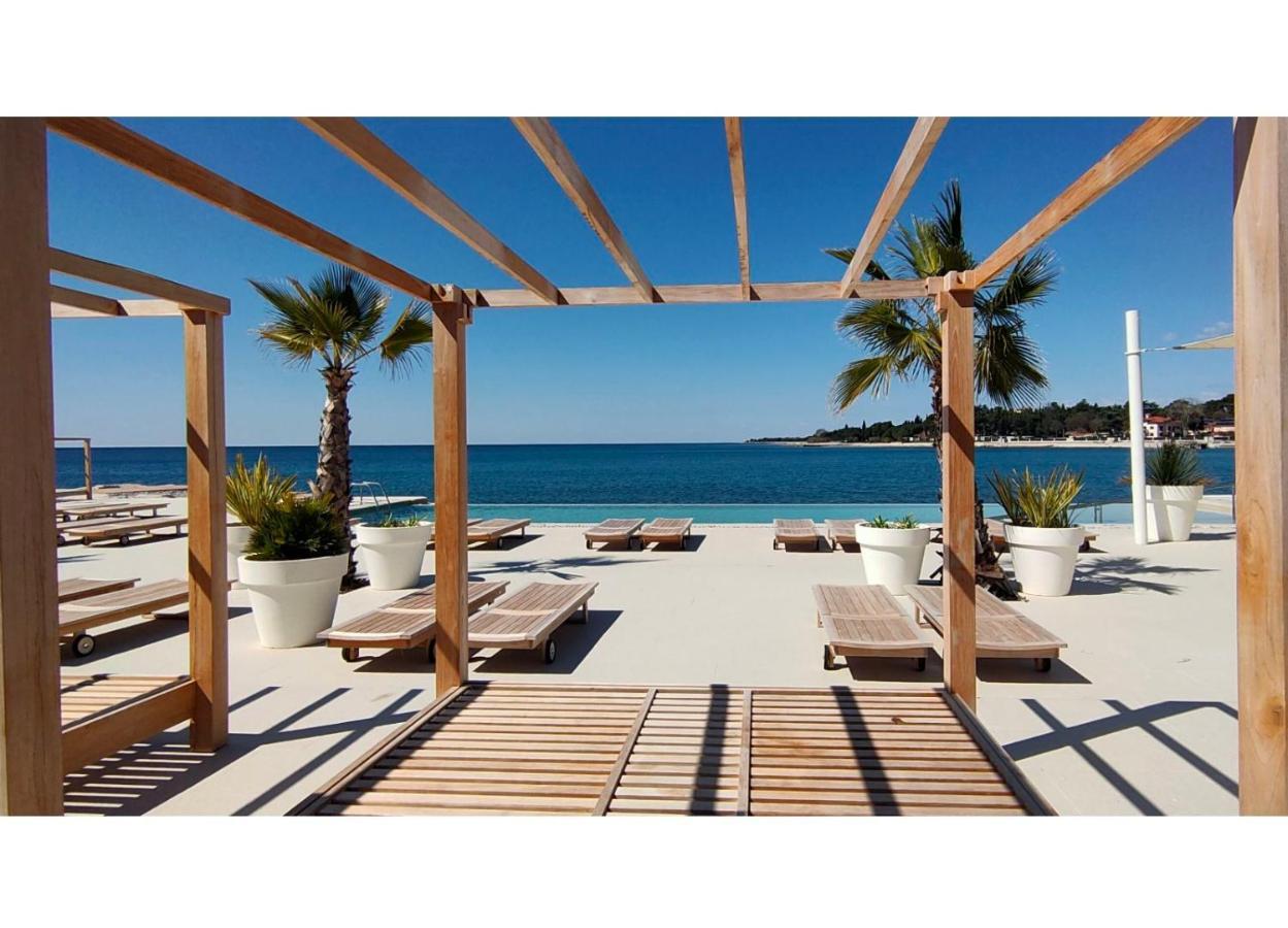 New!!! New Riva Luxury One - With Sunny Terrace & Big Garden Apartment Porec Ngoại thất bức ảnh